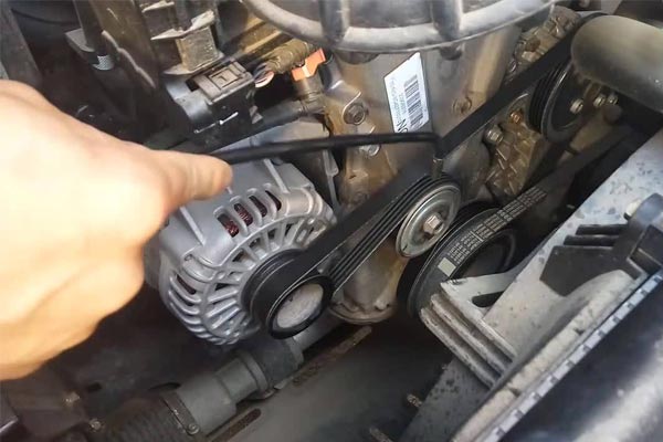 南开转速传感器的工作原理是什么？