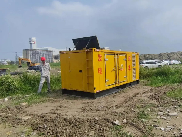 南开冬季低温环境下，发电机组启动电瓶的容量需求是否会增加？